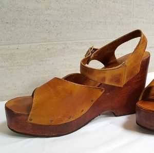 Town Flair Brazilian Platform Sandals
