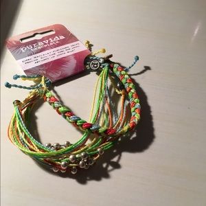 NWT pura vida bracelet pack!!!