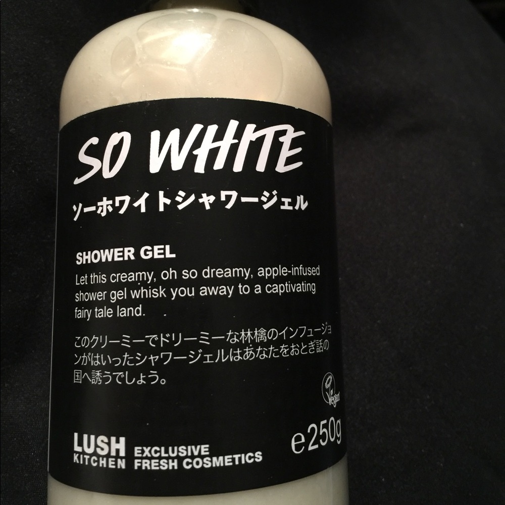 Lush Japan Kitchen So White Shower Gel 250g