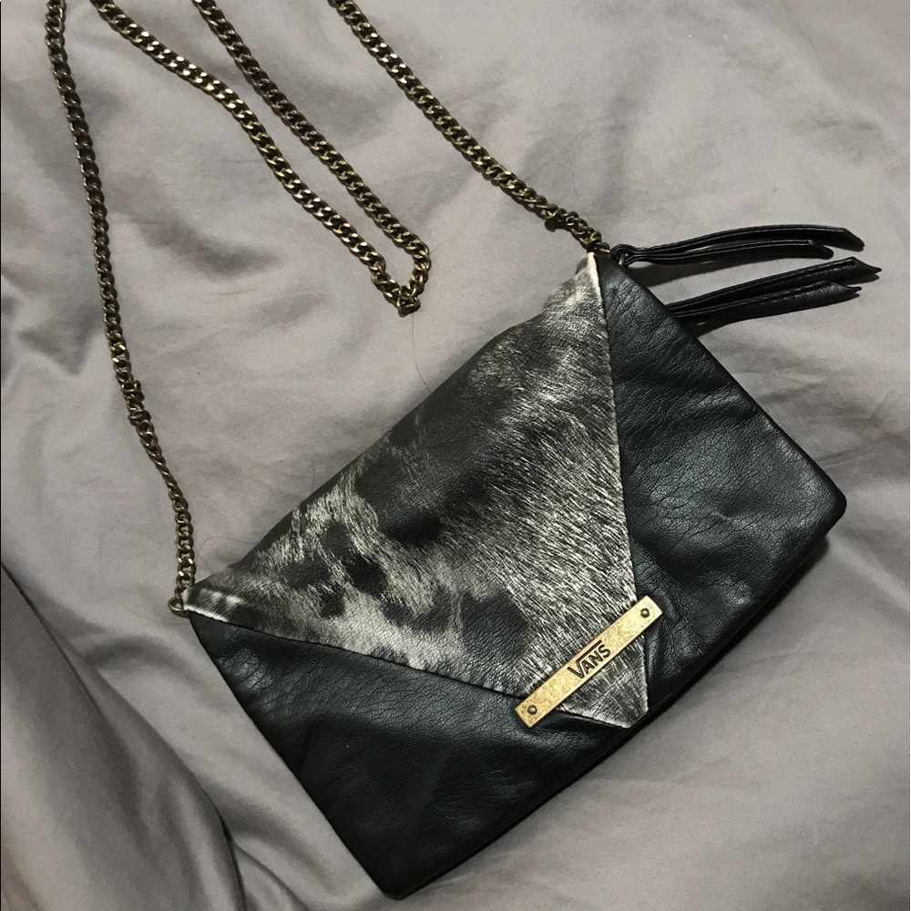 Vans chain purse