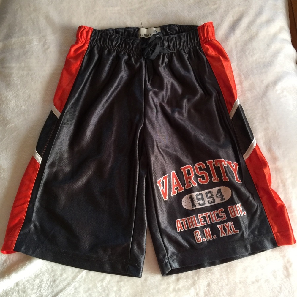 Boys OLD NAVY basketball shorts. L