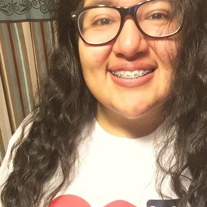 Meet your Posher, Daniela
