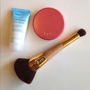 Tarte two-pack! Amazon Blush with Contour Brush.