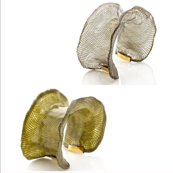 COLETTE MALOUF Lacquered Mesh Resin CuffBracelet - Picture 4 of 4