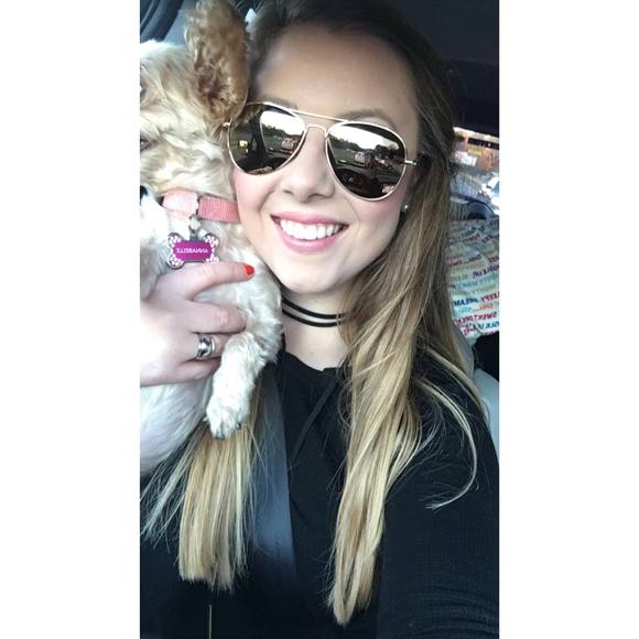 Meet your Posher, Haley - Picture 1 of 1