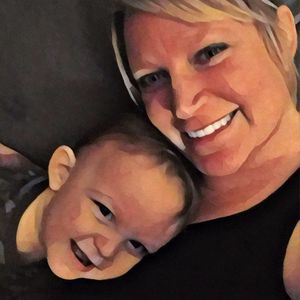 Meet your Posher, Denise