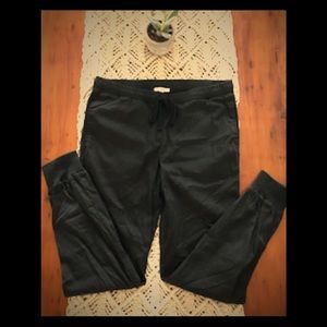 James Perse boyfriend style banded black pant sz 2