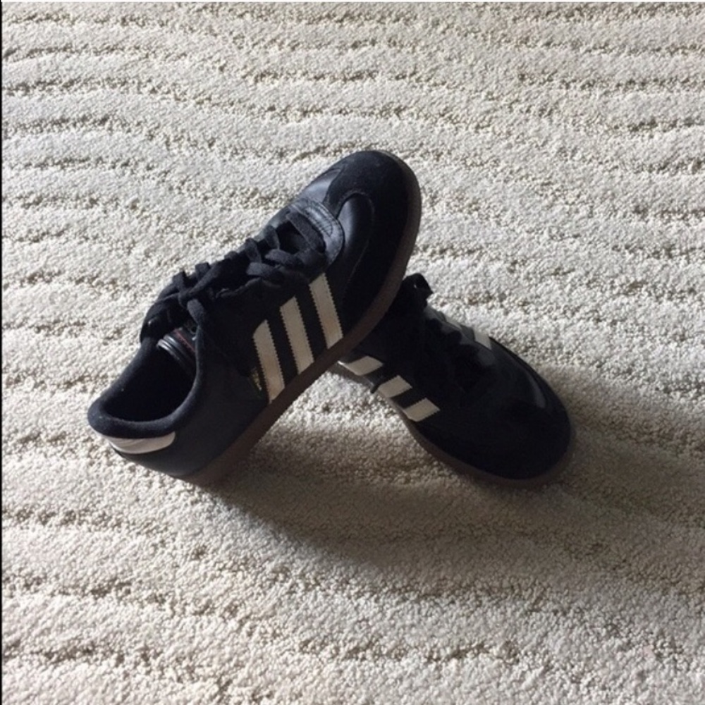 Adidas Samba Sneakers