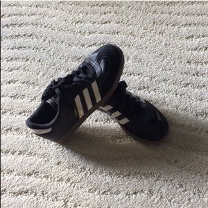 Adidas Samba Sneakers