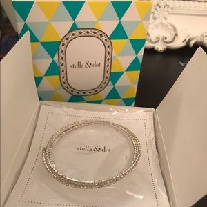 Stella and Dot Radiance Coil bracelet