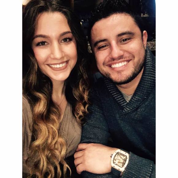 Meet your Posher, Kayla - Picture 2 of 2