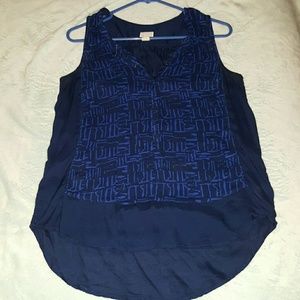 Blue Converse hi low tank