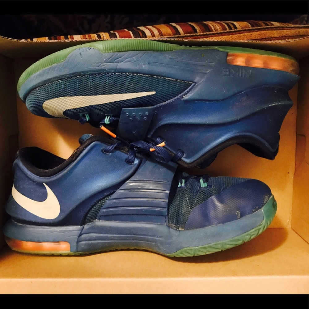 Nike KD VII (GS) Blue/Silver 7Y - EUR 40