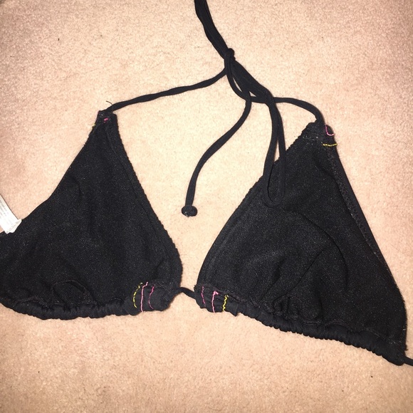 Black triangle bikini top - Picture 3 of 3