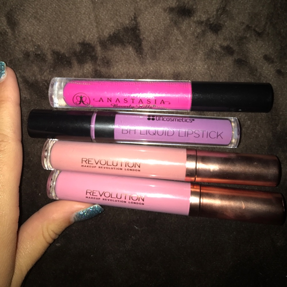 ANASTASIA BEVERLY HILLS gloss + 3 liquid lipsticks