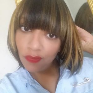 Meet your Posher, Niki