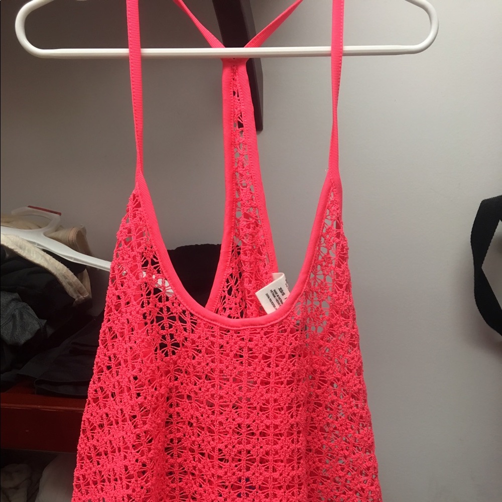 Pink tank