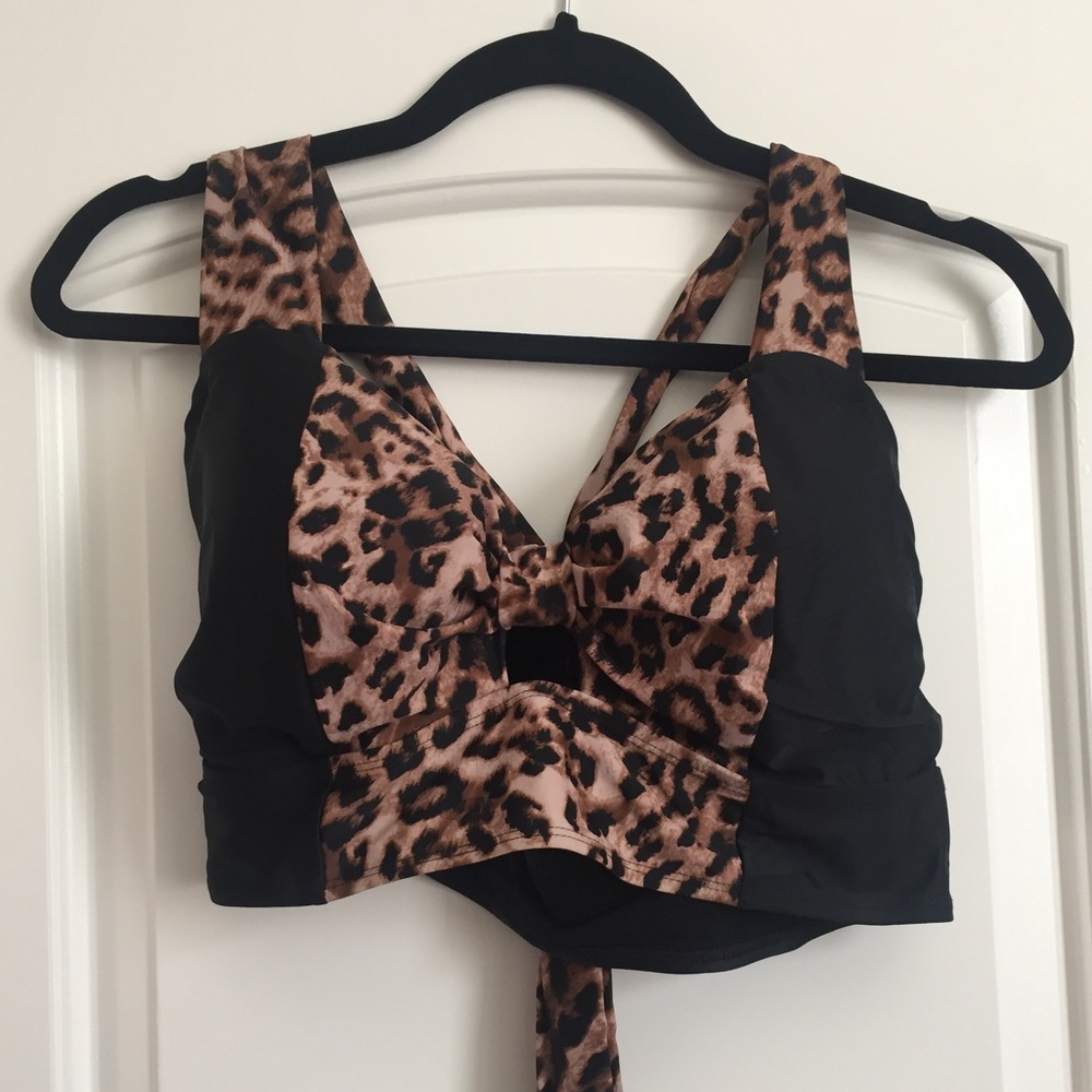 Torrid Leopard Print Halter Mid-Kink Top