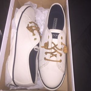 Sperry's brand new