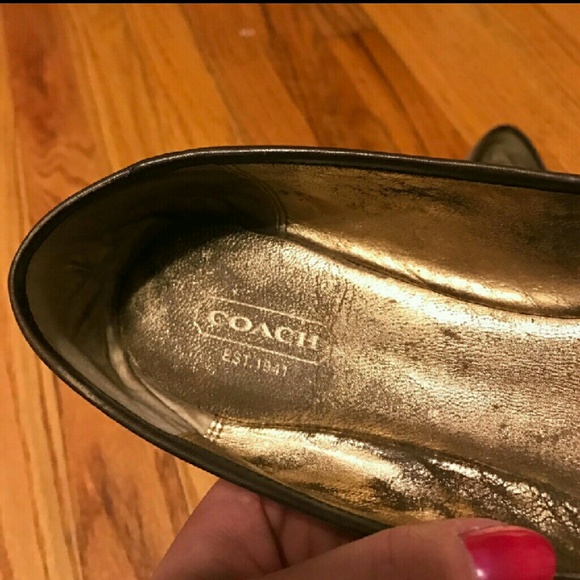 Coach Flats - Picture 2 of 4