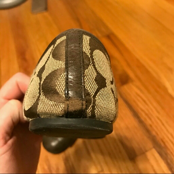 Coach Flats - Picture 4 of 4
