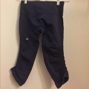 Lululemon crop pants