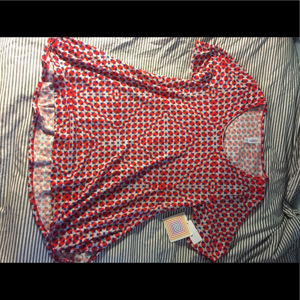 NWT LuLaRoe Perfect T