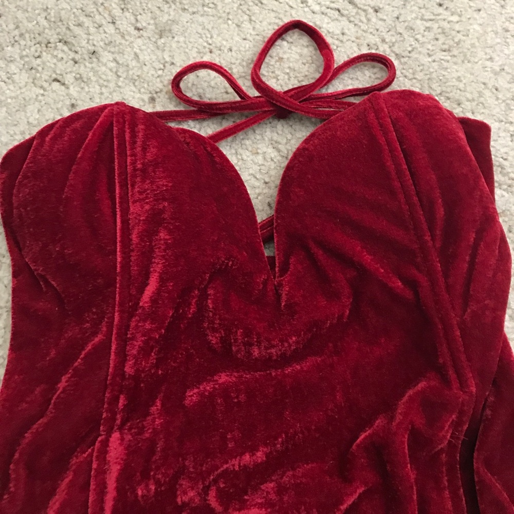 ✨✨🆕✨✨Velvet Sweetheart Strapless Bodysuit - Picture 7 of 8