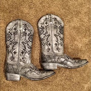 Cowboy boots