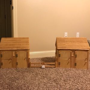 Breyer barn! 4 stalls