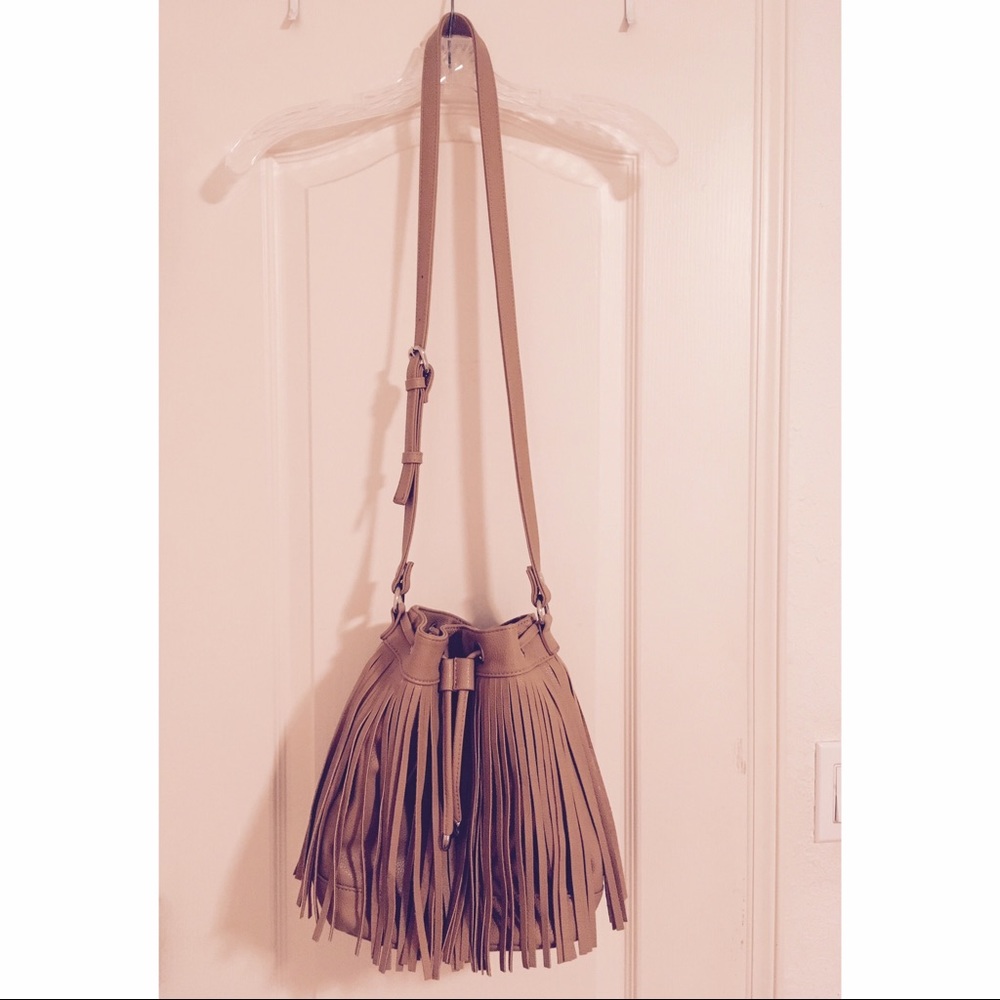 Light Tan Shoulder Bag with Fringe