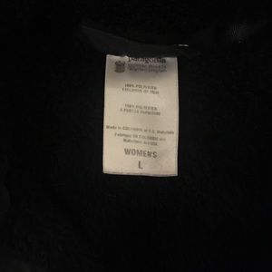 Patagonia Jackets & Coats - Patagonia pullover, perfect for summer nights Patagonia Jackets & Coats - Patagonia pullover, perfect for summer nights