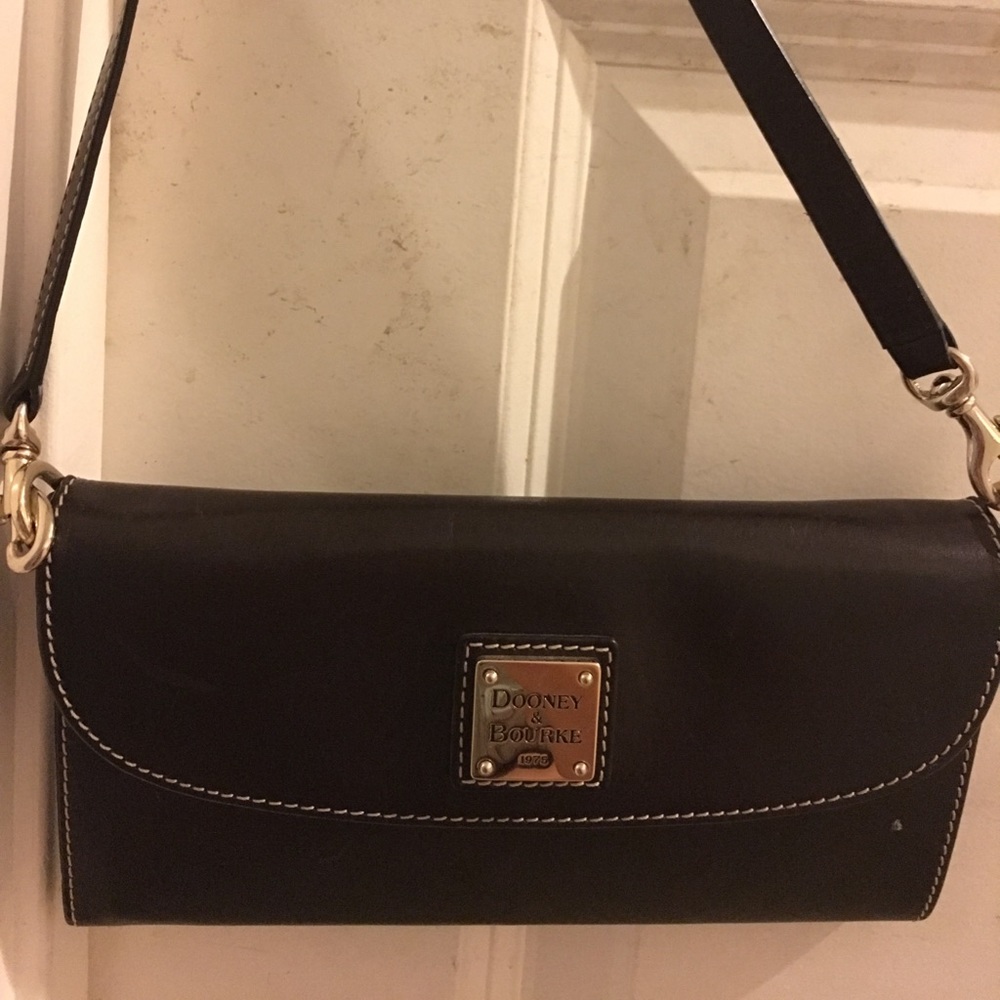 Vintage Dooney & Bourke purse