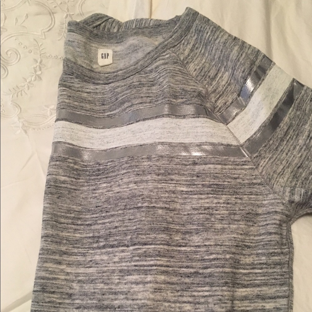 Brand new super soft gap sweat shirt