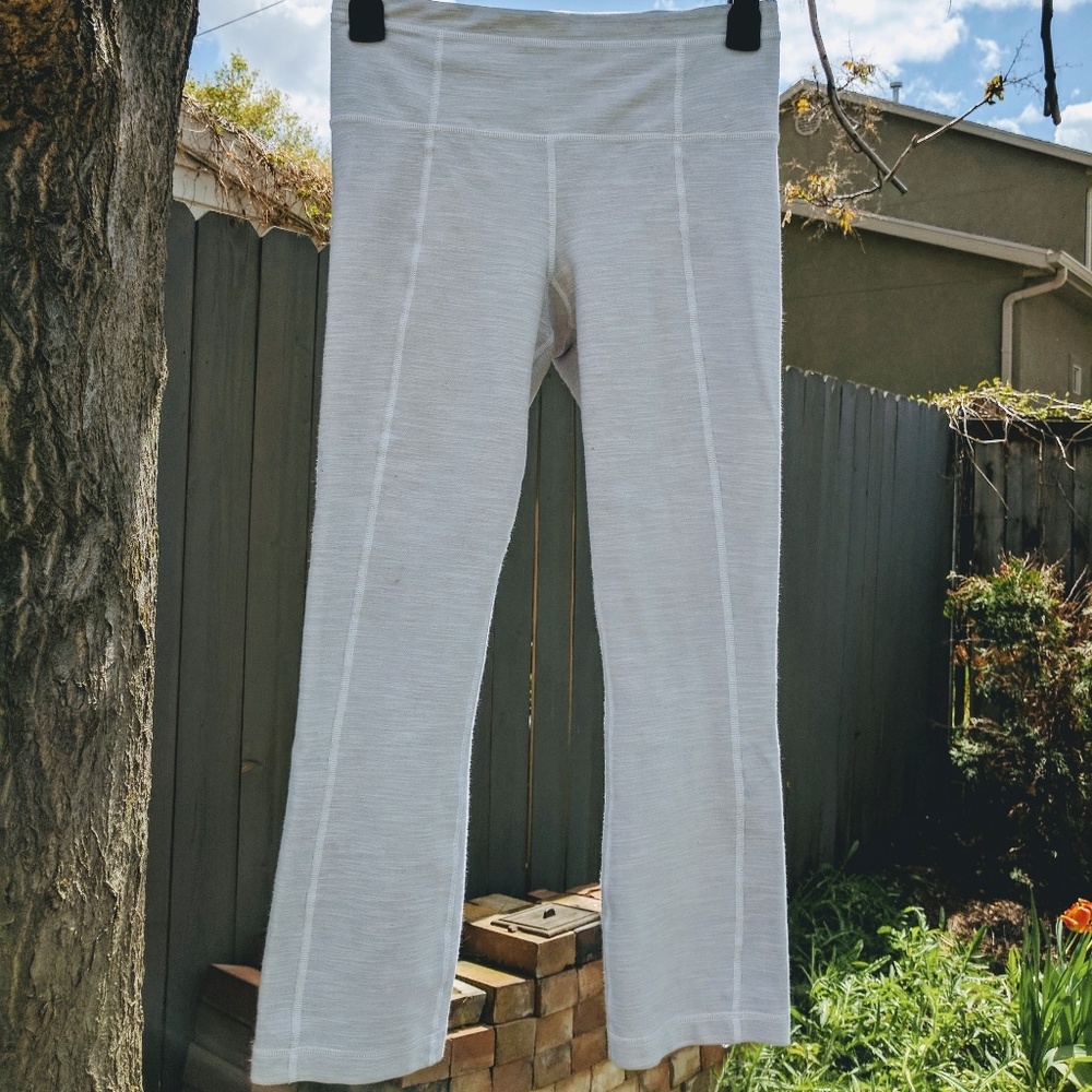 Lululemon light grey soft knit stretch leggings