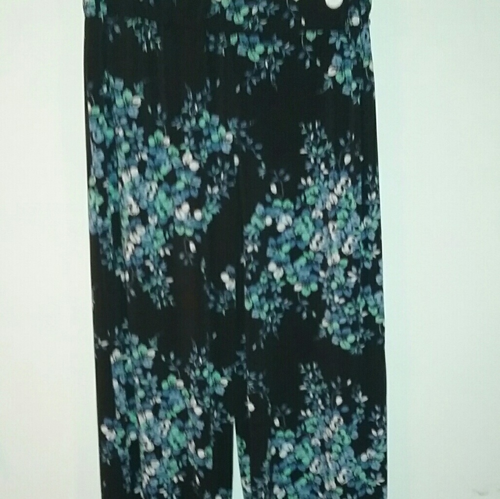Floral silk pants????