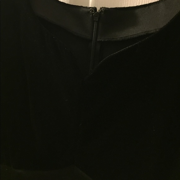 STAGE ACCENTS Black Performance Gown - Picture 3 of 4