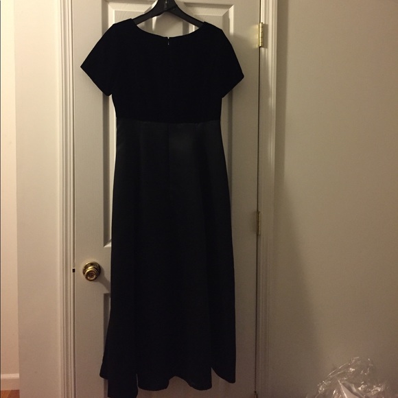 STAGE ACCENTS Black Performance Gown - Picture 4 of 4