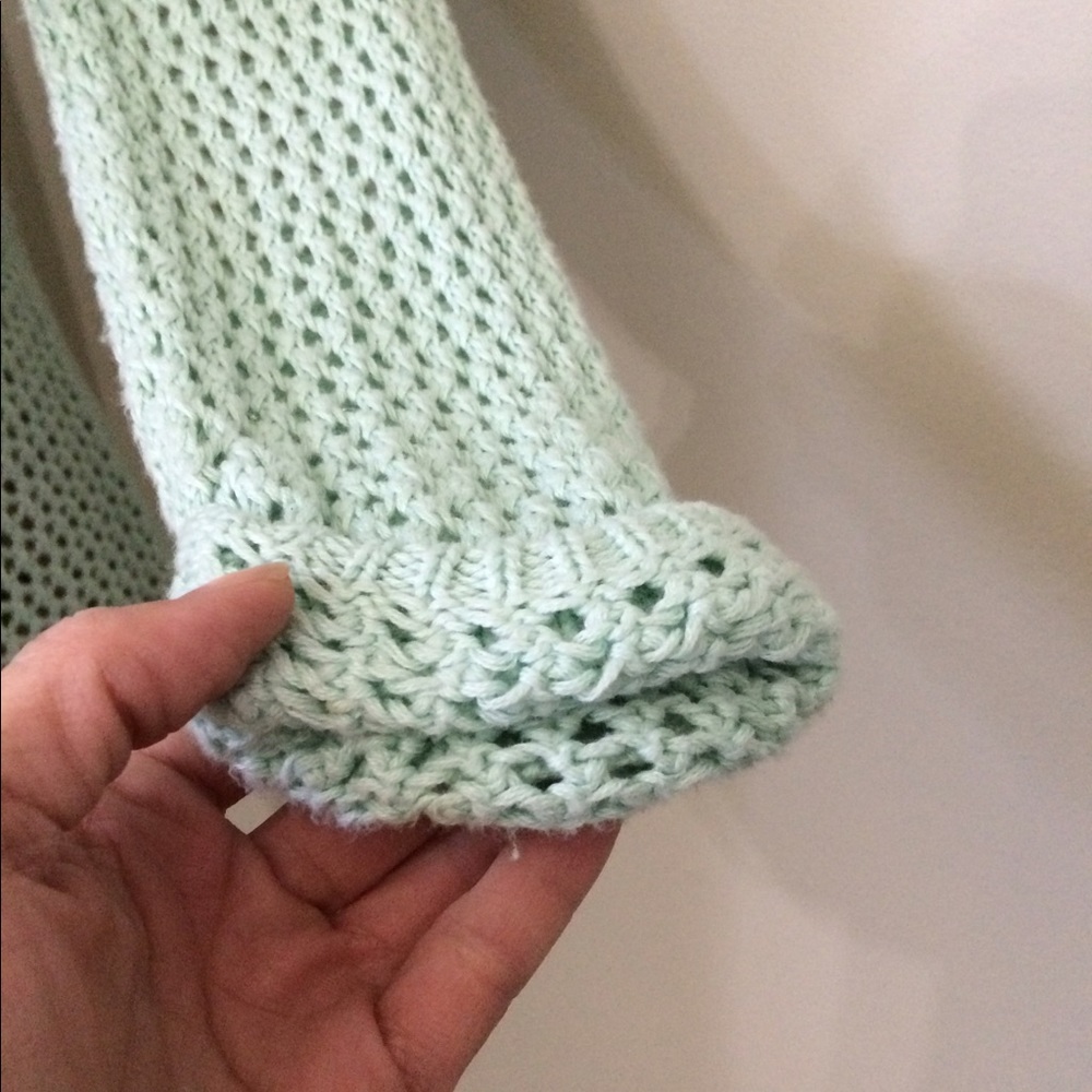 Love 21 Sea Foam Open Knit Sweater - Picture 4 of 7