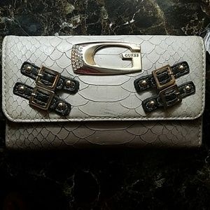 Guess Otilia SLG python print zip around wallet