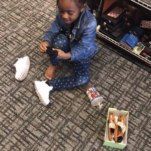 Meet your Posher, Ennis