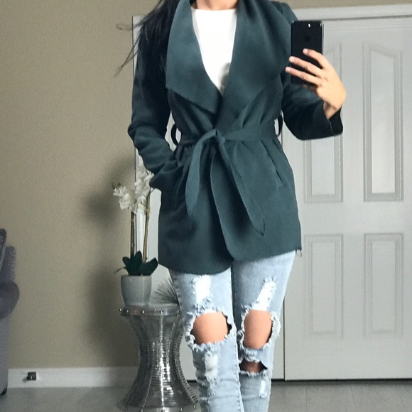 5⭐️ Rated! Grey Wrap Jacket - Picture 2 of 3