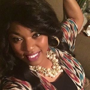 Meet your Posher, Jazmin