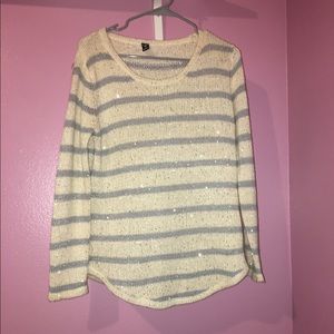 Sequined knitted long sleeve