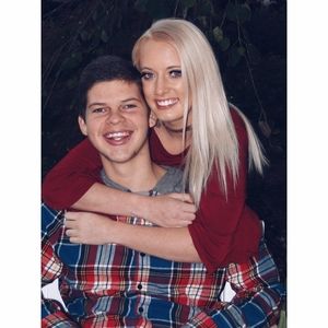 Meet your Posher, Chase