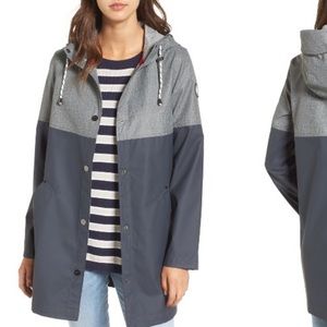 Halifax ColorBlock StormGray Trench/Rain Jacket