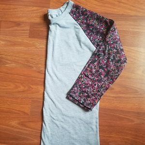Lularoe Randy size Small. Gorgeous print! Like new