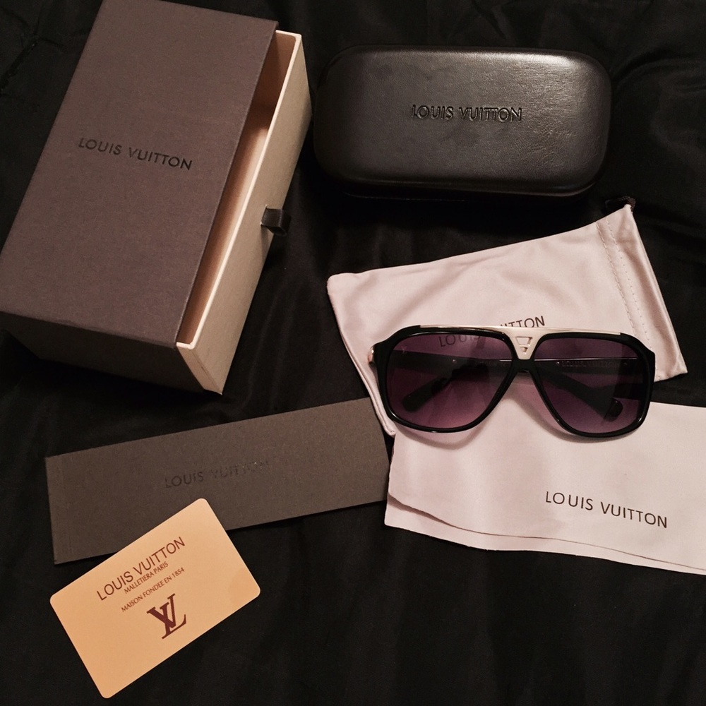 Louis Vuitton Evidence Sunglasses