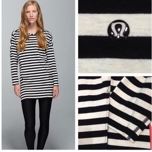 🎉SALE🎉 EUC lululemon pull over