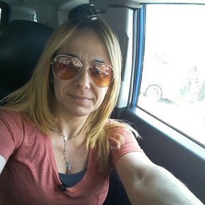 Meet your Posher, Elisa